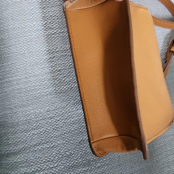 Fossil Tan and Cream Woven Crossbody Bag - Picture 5 of 8
